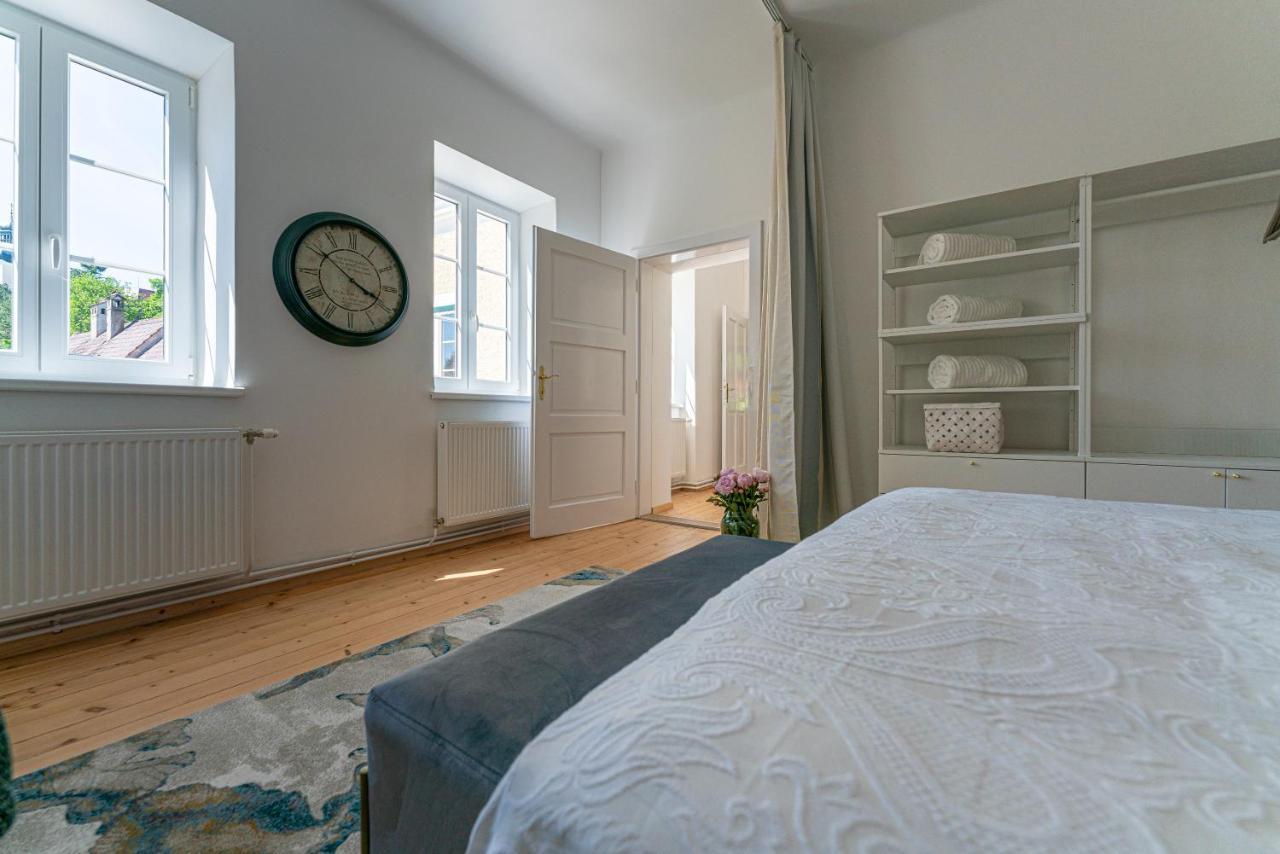 Kaiserliches Wohnen Im Alten K&K Postamt Og Appartamento Persenbeug Esterno foto